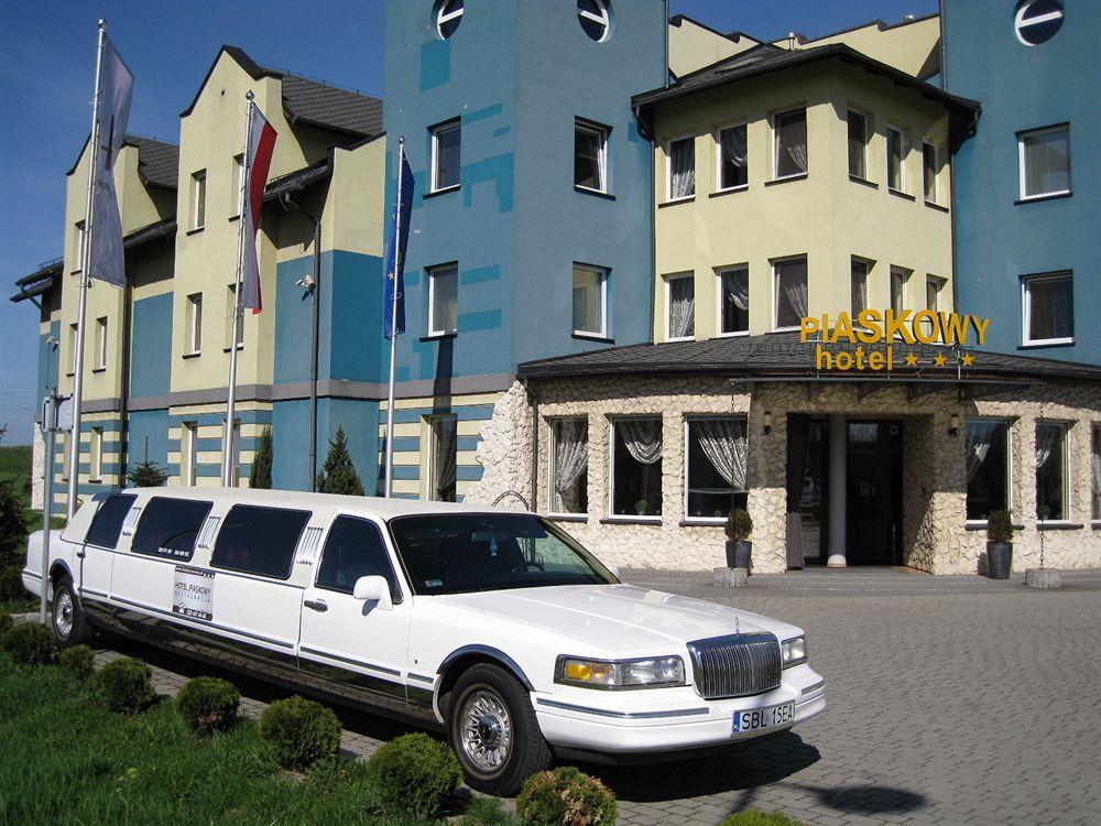 Hotel Piaskowy Pszczyna Ngoại thất bức ảnh