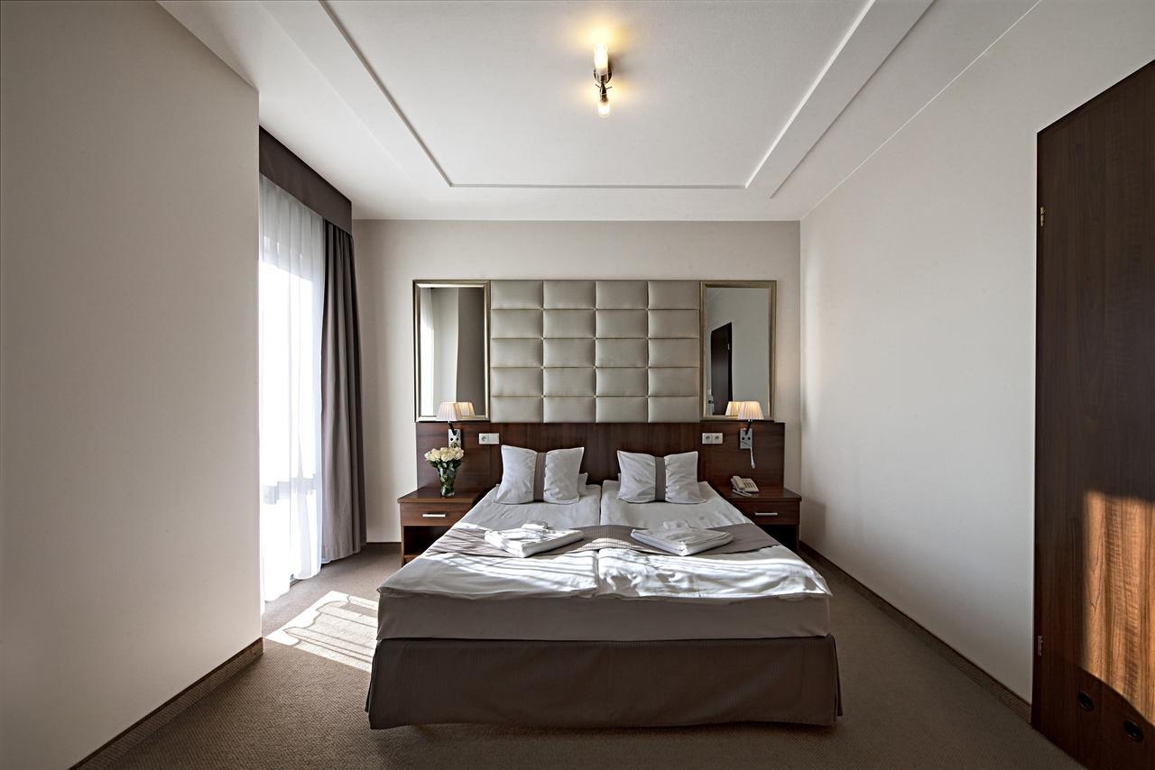 Hotel Piaskowy Pszczyna Ngoại thất bức ảnh
